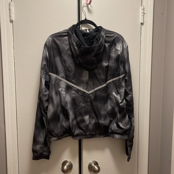 Nike track jacket. New with tags! - Picture 3 of 5